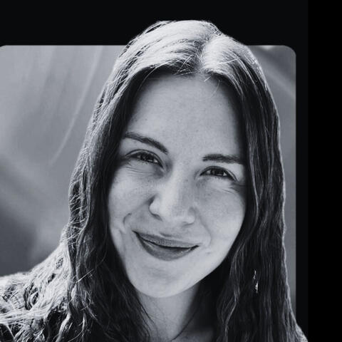 A photo of Gizem, one of the students.